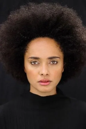  Karla Crome photo