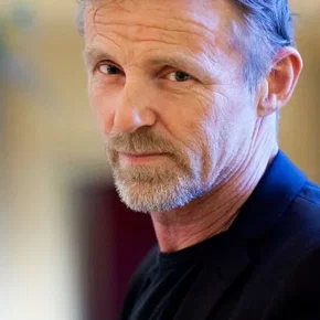 Photo star :  Jo Nesbø