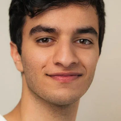  Michael Iskander