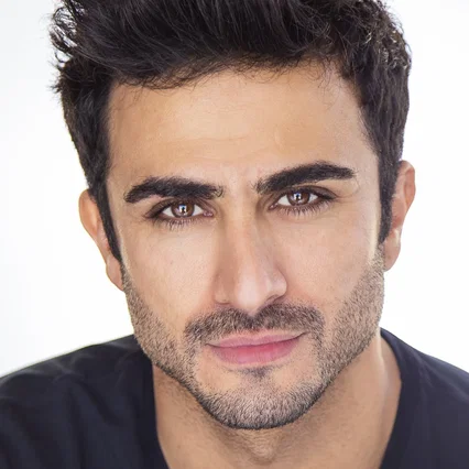  Alexander Uloom