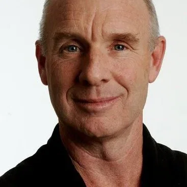  Michael Davis