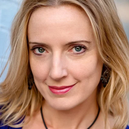  Andrea Lee Davis