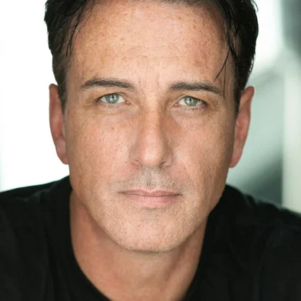  Luke McGibney
