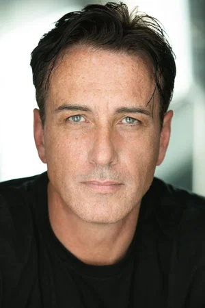  Luke McGibney photo