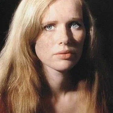 Liv Ullmann