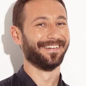 Photo star :  Erkan Avcı