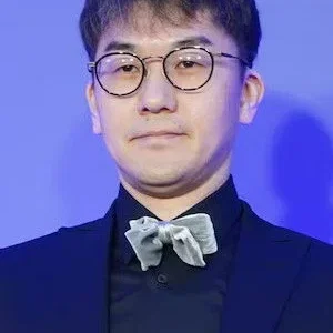  Yasunori Koyama