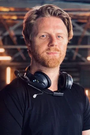  Jon Salmon