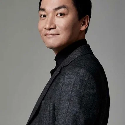  Jo Jae-yun