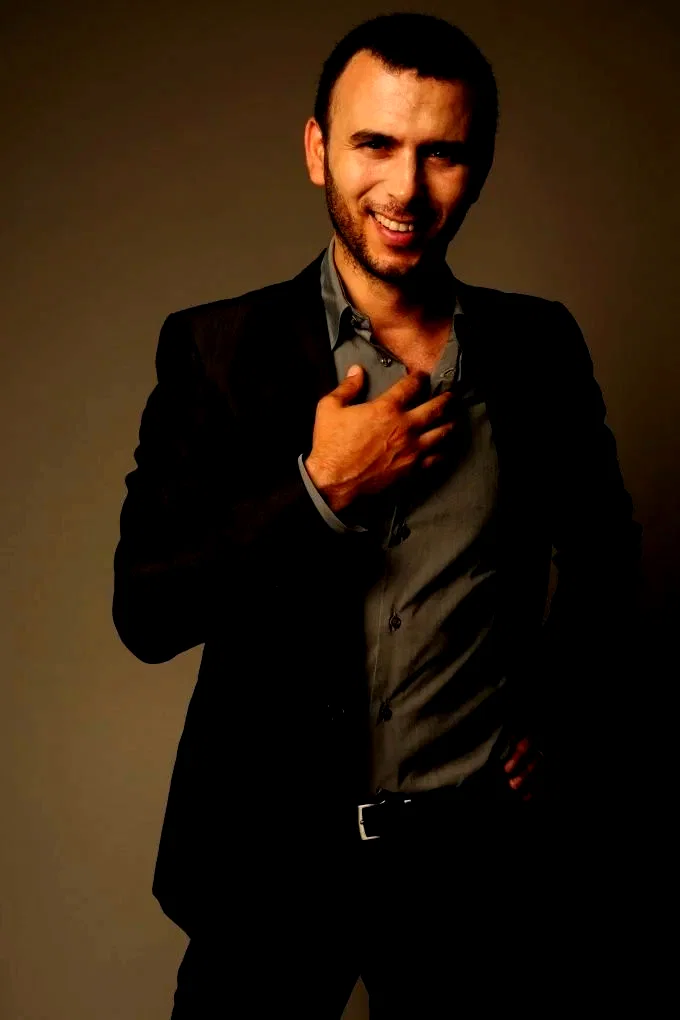  Lotfi Abdelli