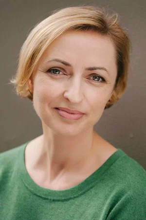  Sarah Aubrey