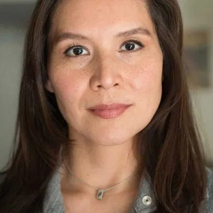  Stefany Mathias