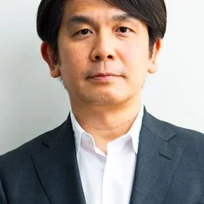 Photo star :  Atsuhiro Iwakami