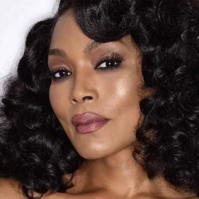 Photo star : Angela Bassett