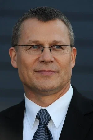  Jarosław Kuszewski photo