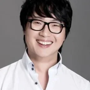 Photo star :  Hong Beom-gi