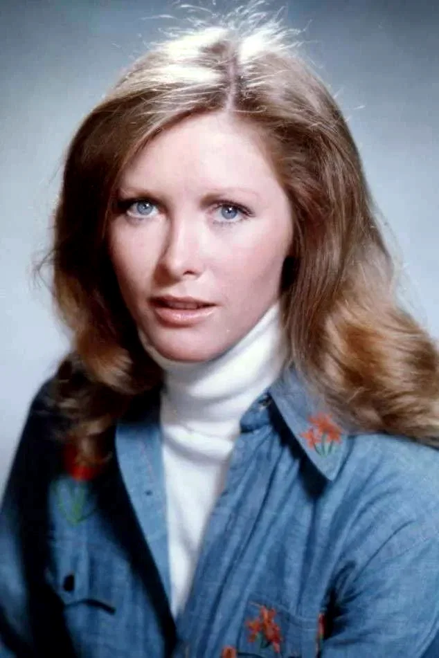  Susan Howard