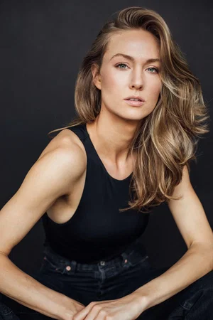  Lauren Howe photo