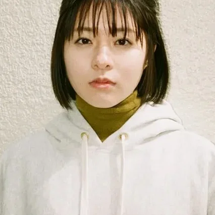 Kana Mahiro