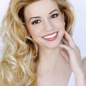 Photo star : Masiela Lusha