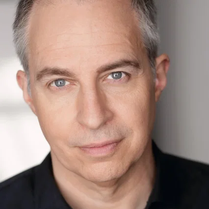  Jay Karnes