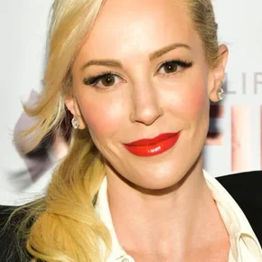 Photo star :  Louise Linton