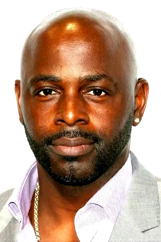  Alimi Ballard