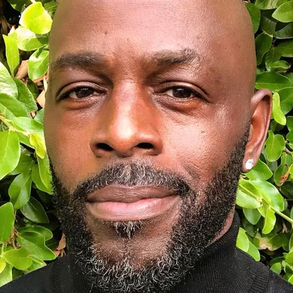  Alimi Ballard