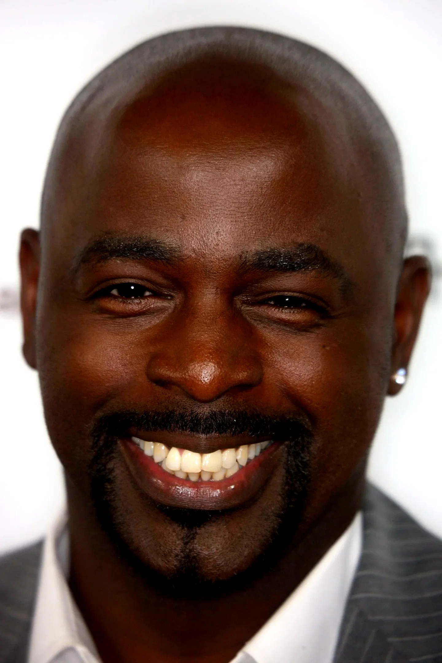  Alimi Ballard