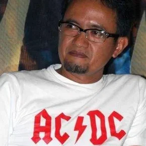 Photo star :  Iang Darmawan