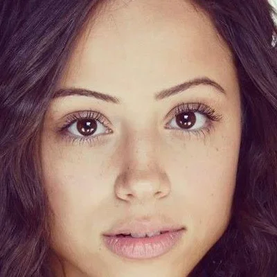  Kiana Madeira