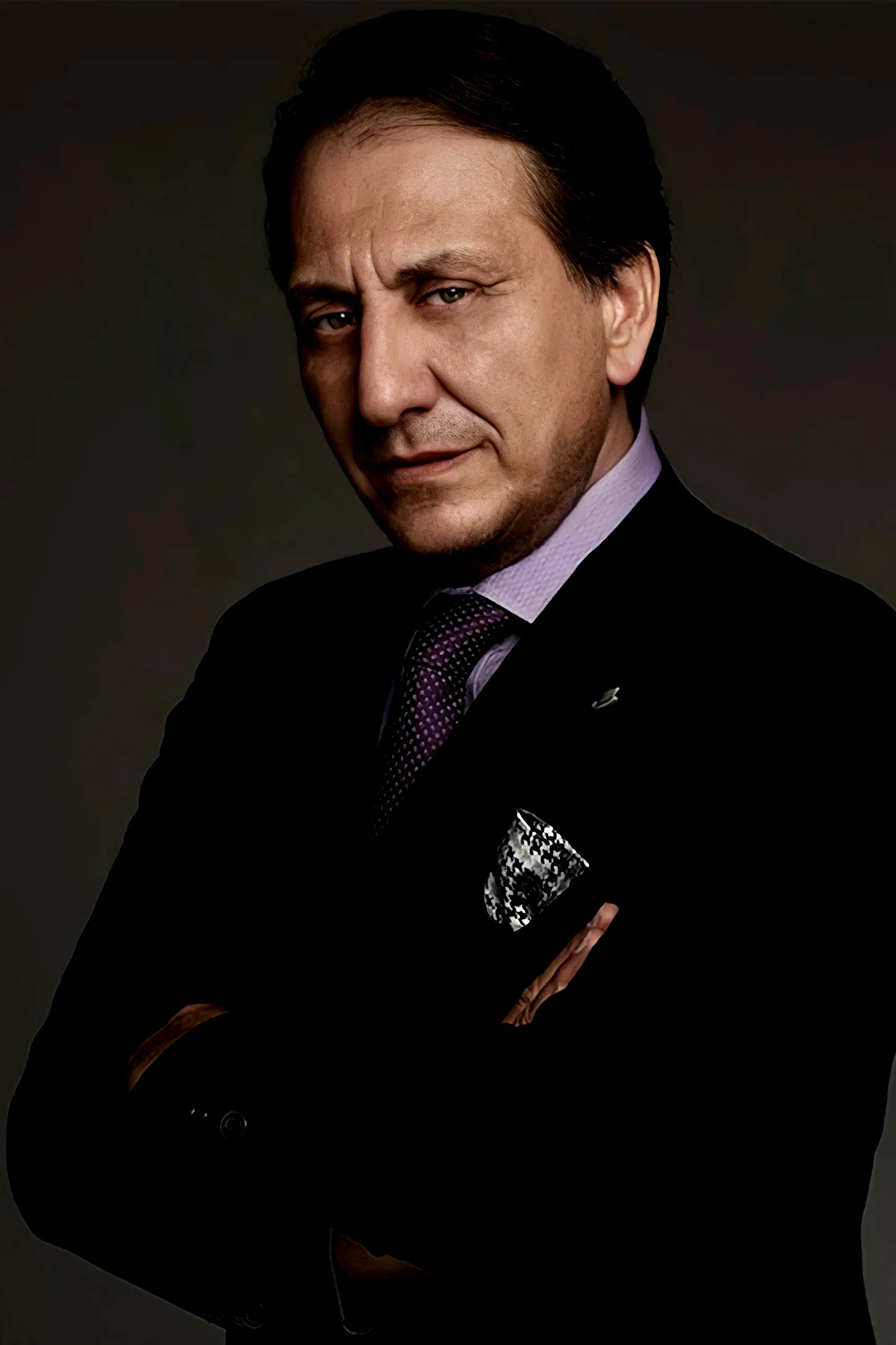  Özgür Ozan