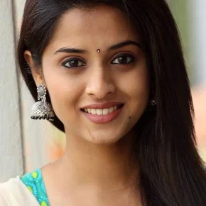 Photo star :  Arthana Binu
