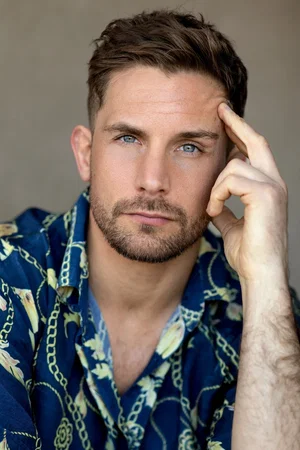  Adam Woodward