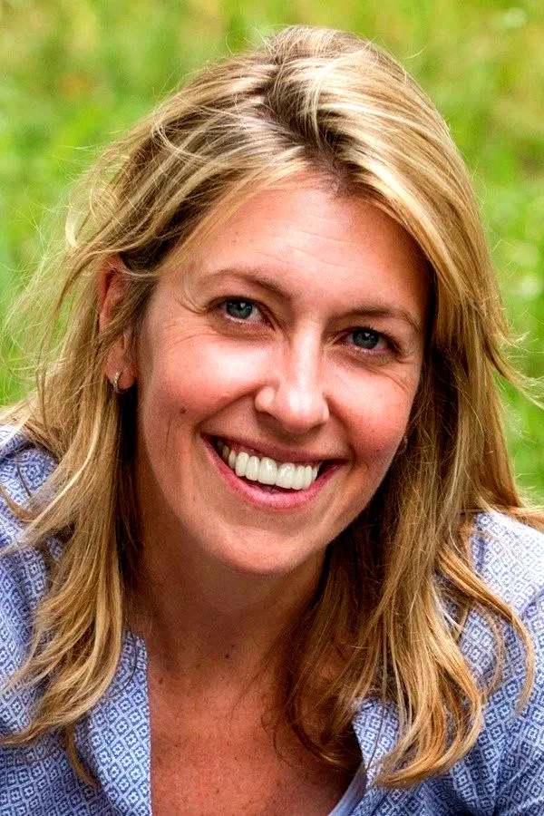  Denise Huth