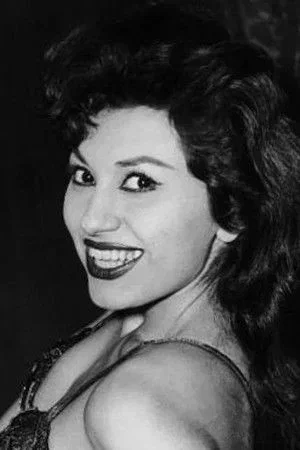  Nana Aslanoğlu