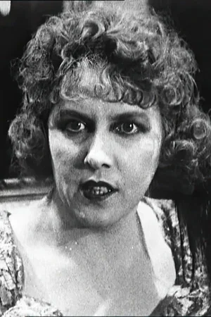  Maud Richard photo