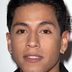 Photo star : Rudy Youngblood