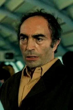  Mario Pilar