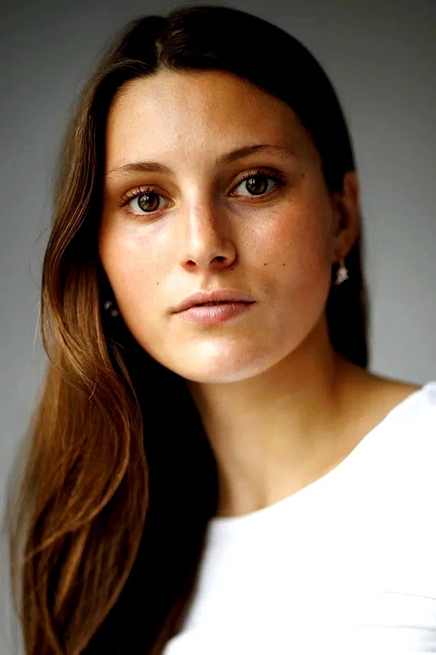  Ruby Dagnall