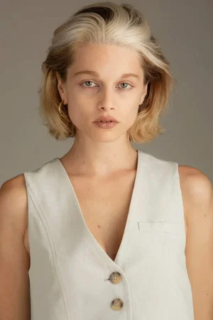  Clara Tramontano