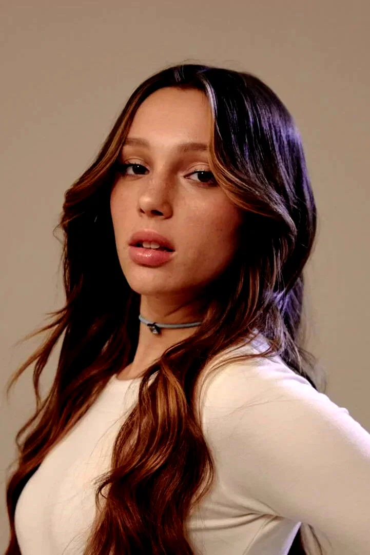  Sarah Toscano