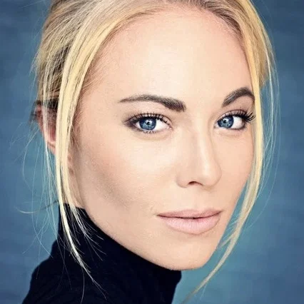  Danielle Chuchran