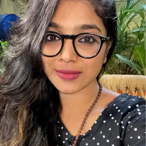 Photo star :  VJ Parvathy