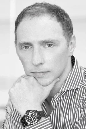  Bennet Gartside photo