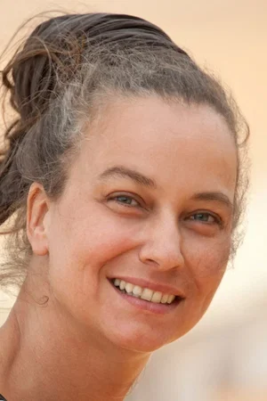  Nathalie Uher