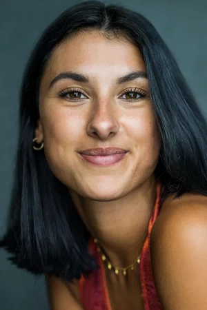  Nina Singh