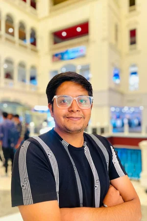  Umesh Kaushik