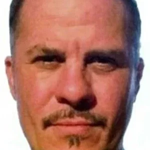  Toby Bronson