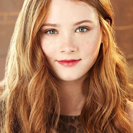  Violet Brinson